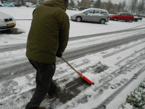 Sneeuw schuiven