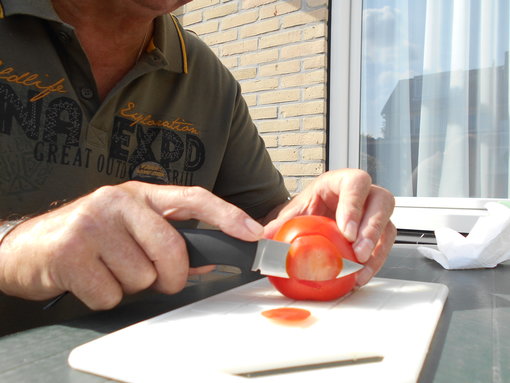 Tomaten snijden