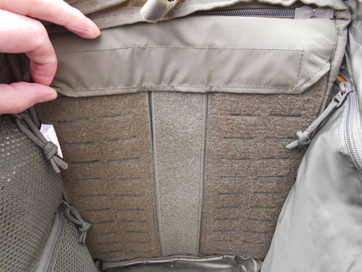 binnenkant met Velcro/molle paneel